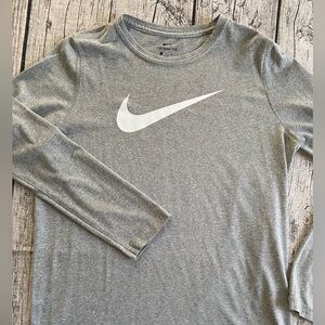 NIKE long sleeve dri-fit tee. Youth size XL. Light gray, white Nike swoosh logo